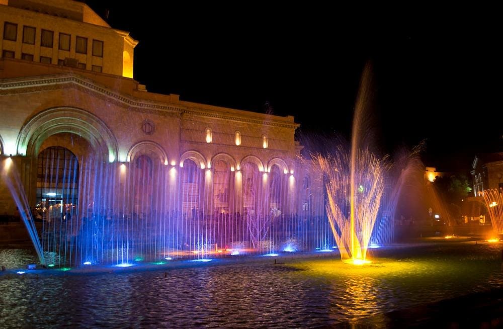 Dancing Fountains Ереван