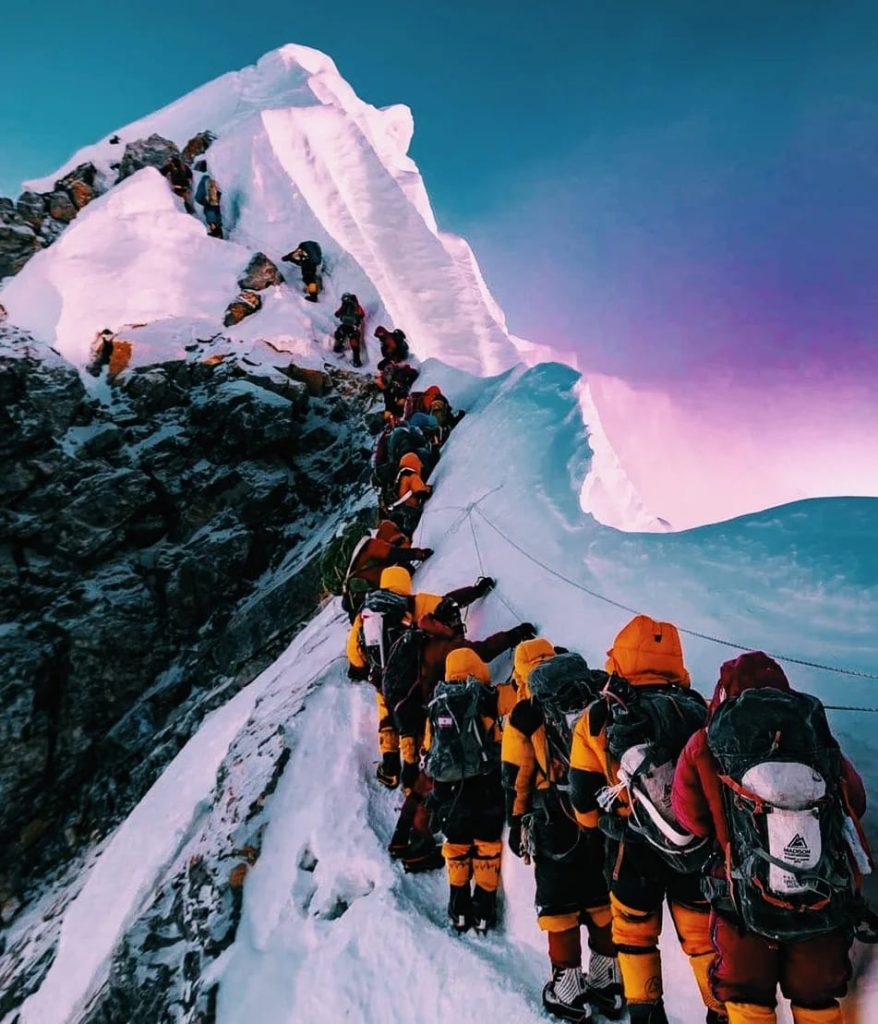 как проходит восхождение на эверест